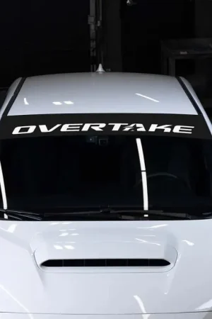 Hassle-Free Returns Overtake Windshield Banner Black