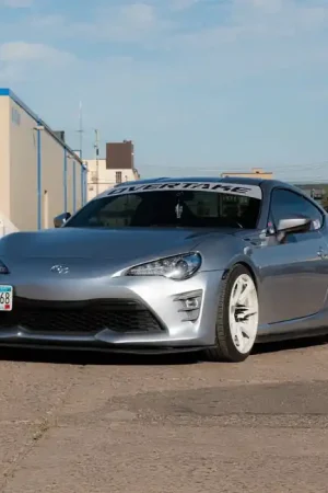 Must Have Overtake Windshield Banner Silver