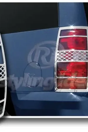 Chevrolet Tahoe Restyling Ideas Taillight Bezel - 26853 Genuine