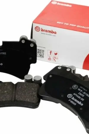 Brembo 95-99 Chevrolet C1500 Suburban Premium NAO Ceramic OE Equivalent Pad - Front Clearance