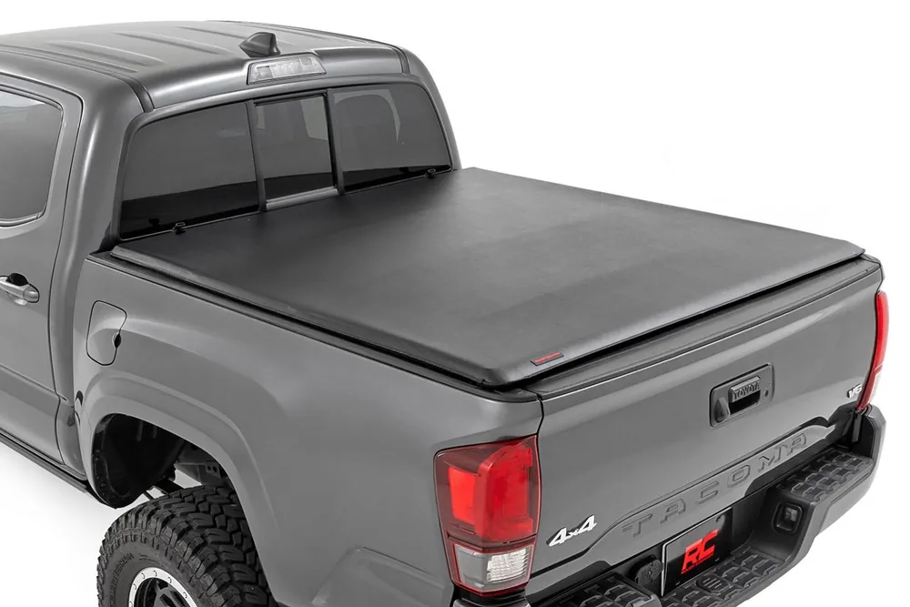 Free Shipping Rough Country Soft Roll Up Bed Cover - 5' Bed - Toyota Tacoma 2WD/4WD 2016-2023 DHTP 42716501