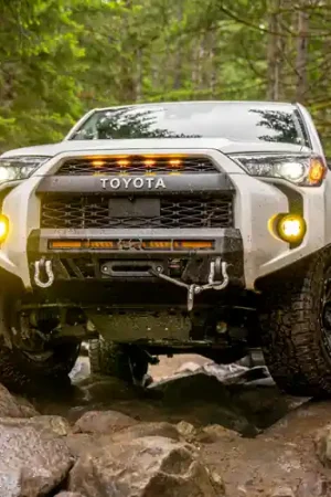 Buy Direct Cali Raised 2014-2024 Toyota 4Runner Stealth Bumper - No Bull Bar 32In Led Bar Combo W/ Small Switch